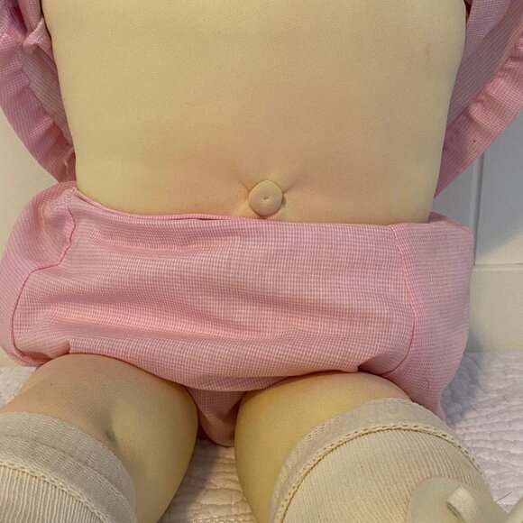 Vintage 24" Cabbage Patch Kids doll with birth certificate - Picture 8 of 9